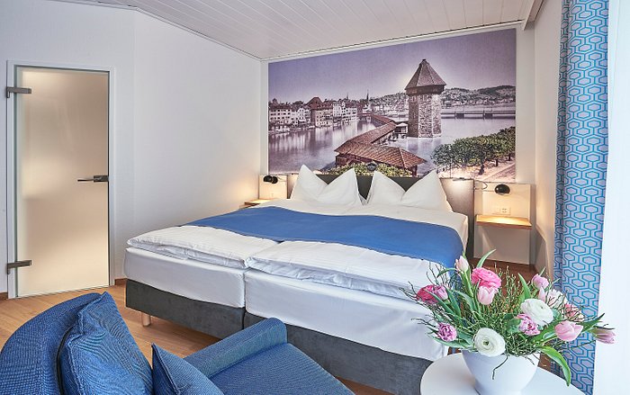 فنادق بالقرب من جسر تشابل