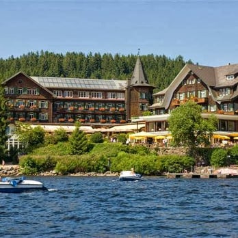 فنادق رومانسية في تيتيsee-نوستادت مطلة على البحيرة