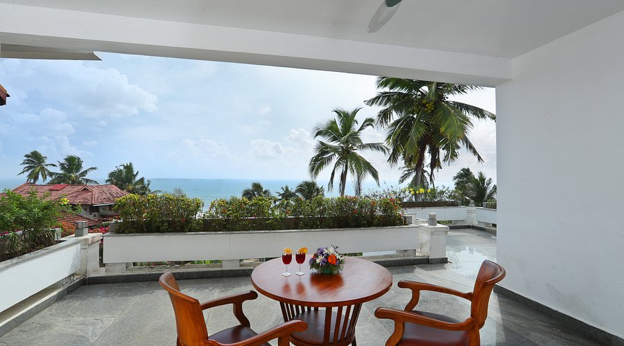 فنادق قريبة من شاطئ لايتهاوس في كوفالام