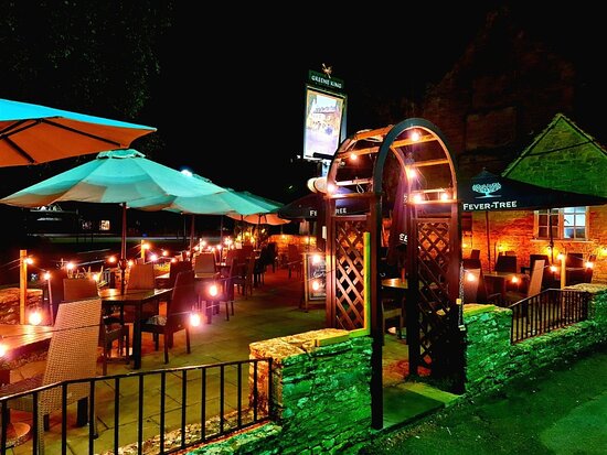 فنادق رومانسية للأزواج في بوريتون أون ذا ووتر