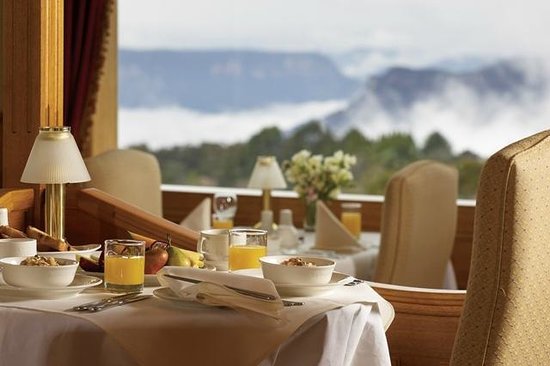 فنادق مناسبة للعائلات في كاتومبا بلو ماونتنز