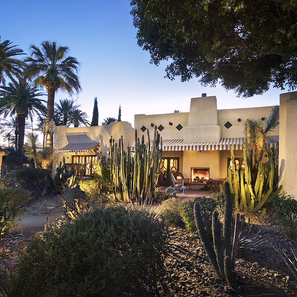 فنادق ومنتجعات مع مسابح في فينيكس