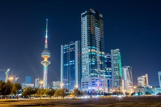 منتجعات صحية شاطئية في مدينة الكويت